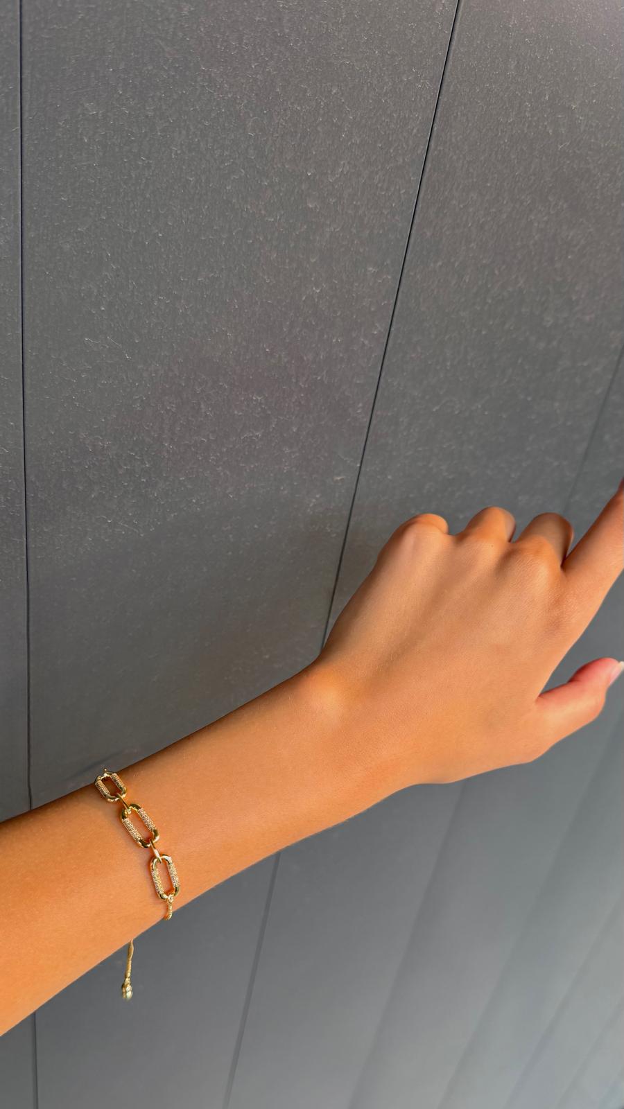 The Quanta Bracelet